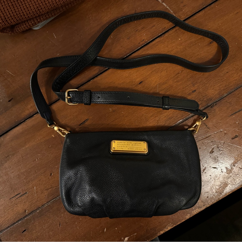 Marc Jacobs Classic Crossbody